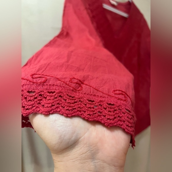 ⚫️ BOGO ASHA red embroidered women’s top size 38 - Picture 2 of 7